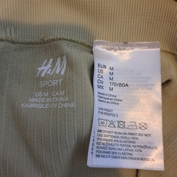 H&M high waisted sport leggings size medium - Picture 2 of 5